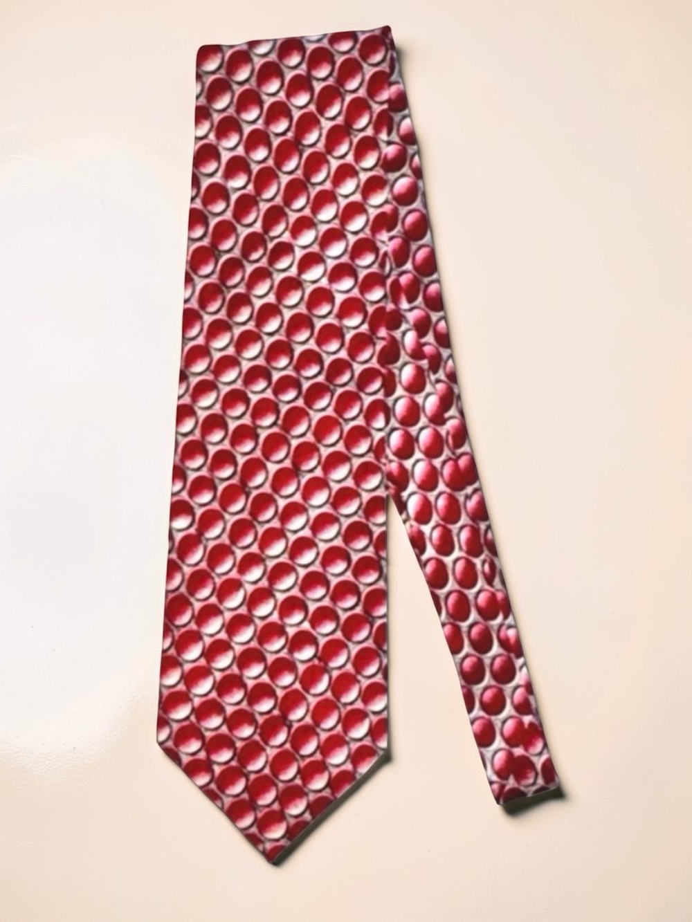 Tom James Men’s Silk Necktie. Red, Silver